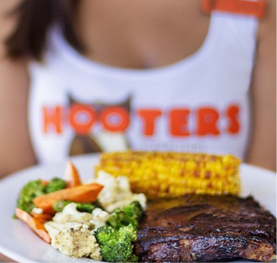 Hooters en cancún