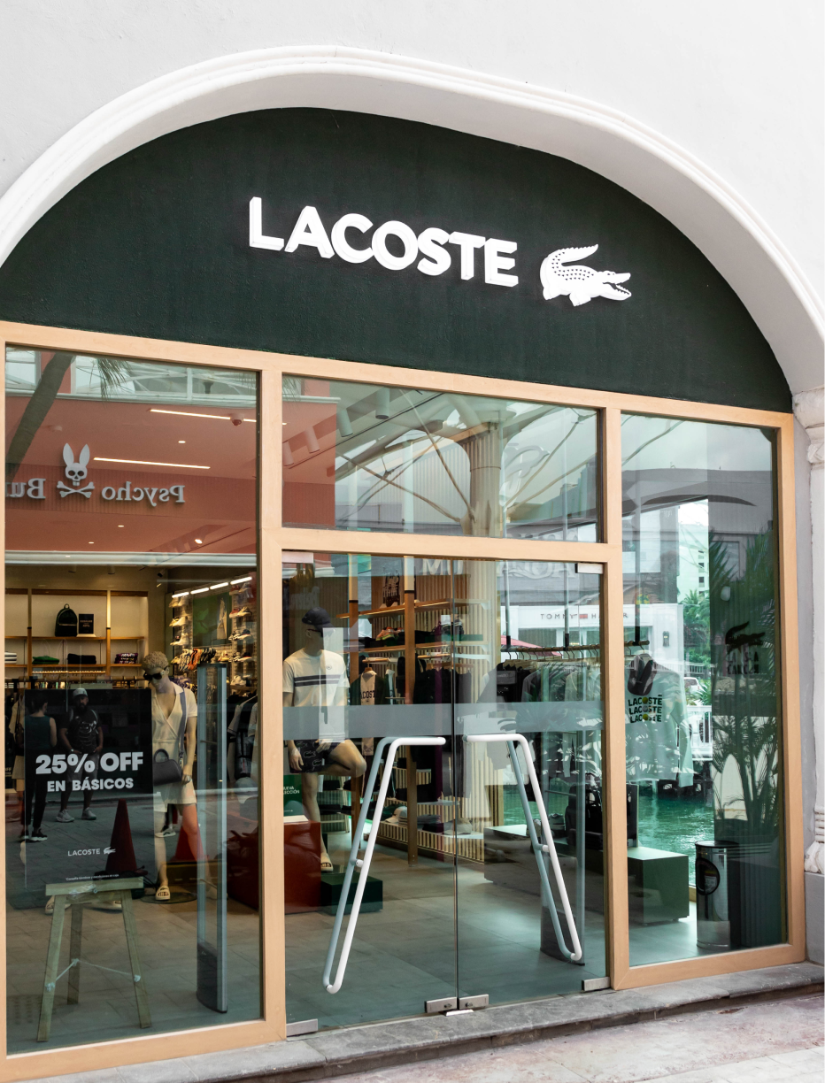 Lacoste en cancún